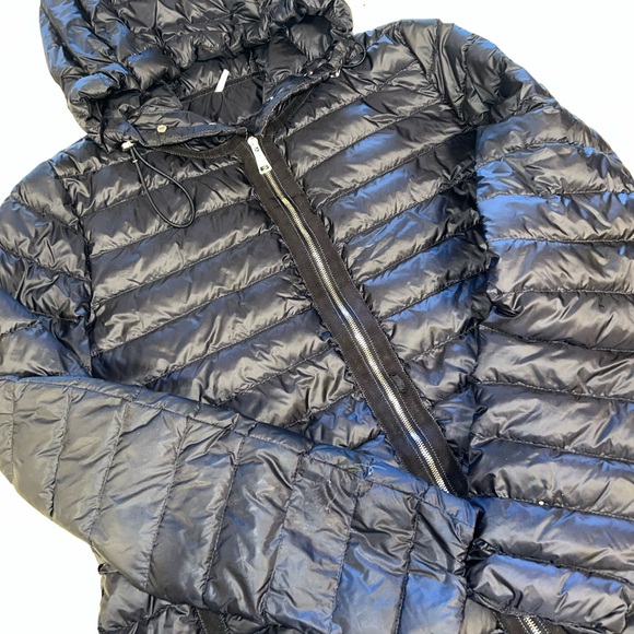 Authentic Moncler Jacket - Picture 1 of 13